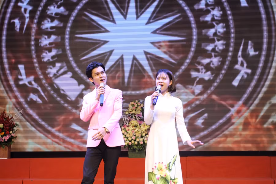 Ngọt ngào lời ca tiếng hát mừng ngày sinh nhật Bác Hồ ảnh 3