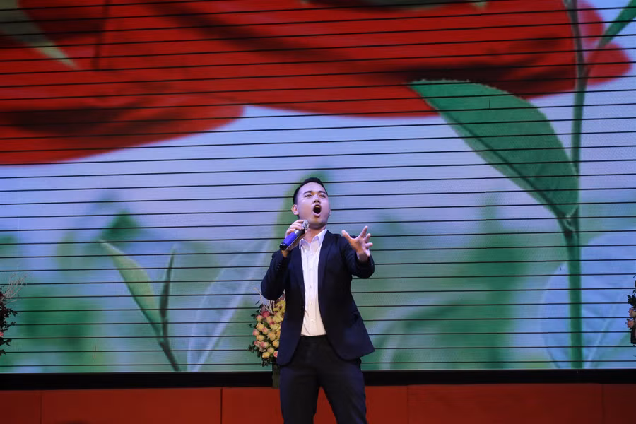 Ngọt ngào lời ca tiếng hát mừng ngày sinh nhật Bác Hồ ảnh 2