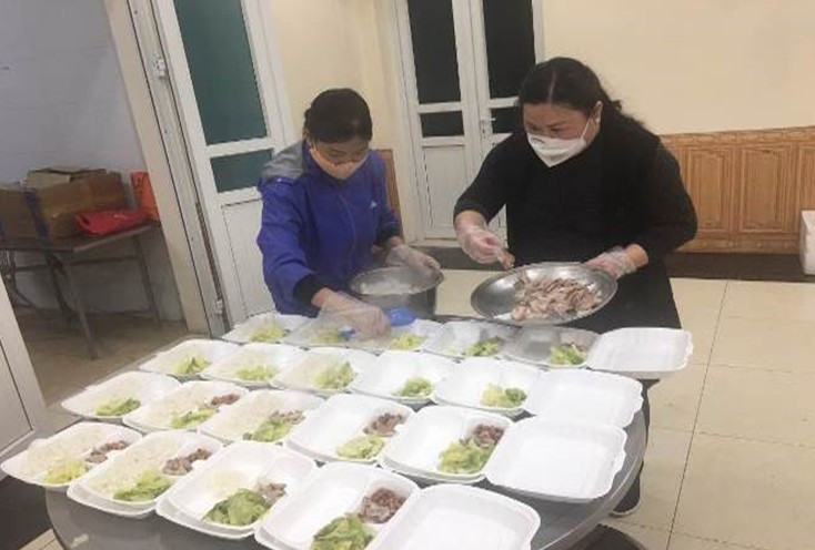 Hà Nội: Nhiều trường học thành lập đội “Tình nguyện chống Covid” ảnh 2