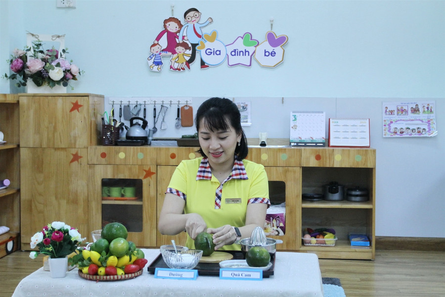 Những cô giáo siêu dễ thương truyền cảm hứng cho trẻ mầm non học trực tuyến ảnh 5