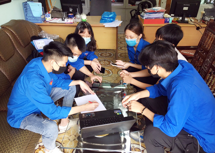 Học sinh Lào Cai chế tạo hệ thống khử trùng toàn thân phòng chống dịch Covid-19 ảnh 1 Học sinh Lào Cai chế tạo hệ thống khử trùng toàn thân phòng chống dịch Covid-19 ảnh 1