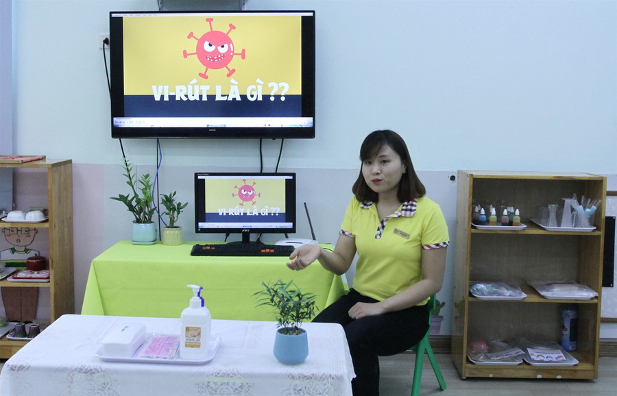 Những cô giáo siêu dễ thương truyền cảm hứng cho trẻ mầm non học trực tuyến ảnh 2