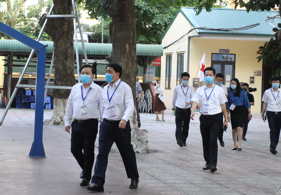 Hà Nội: Gần 80.000 thí sinh làm bài thi môn Ngữ văn ảnh 2