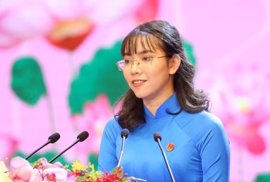 Học tập và làm theo Bác là lẽ sống đẹp của tuổi trẻ Việt Nam