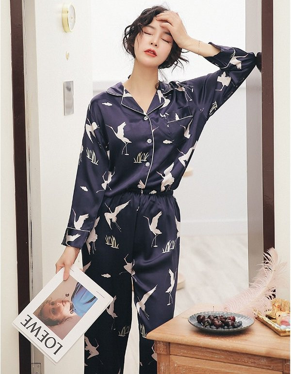 Ở nhà mùa dịch, các nàng cứ diện thế này là vừa xinh lại thoải mái ảnh 16 Ở nhà mùa dịch, các nàng cứ diện thế này là vừa xinh lại thoải mái ảnh 16