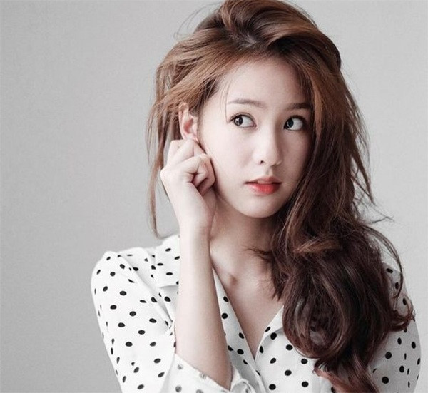 Những màu tóc nâu socola đẹp nhất 2020 phù hợp với mọi làn da 