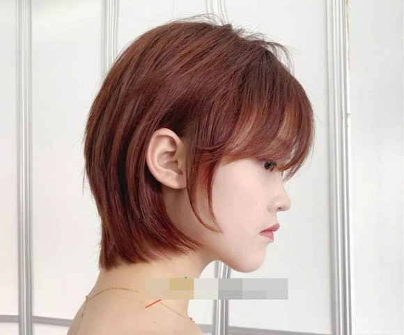 Những "kiểu tóc ngắn trung bình" đang được săn lùng nhất năm nay ảnh 28 Những "kiểu tóc ngắn trung bình" đang được săn lùng nhất năm nay ảnh 28