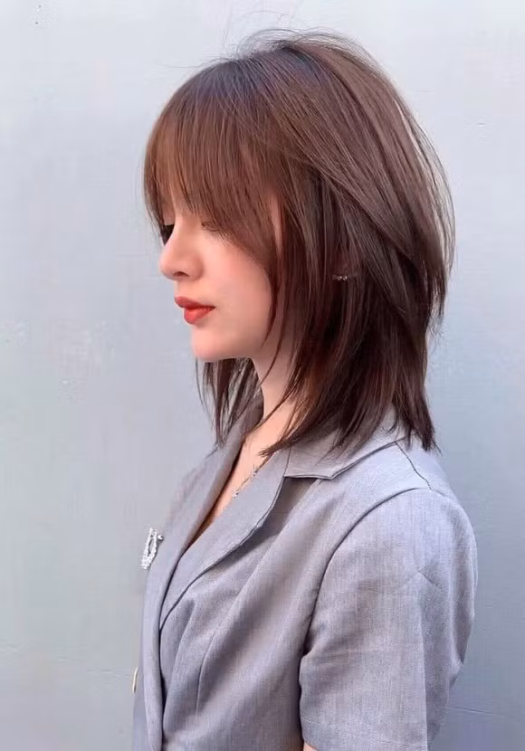 Những "kiểu tóc ngắn trung bình" đang được săn lùng nhất năm nay ảnh 8