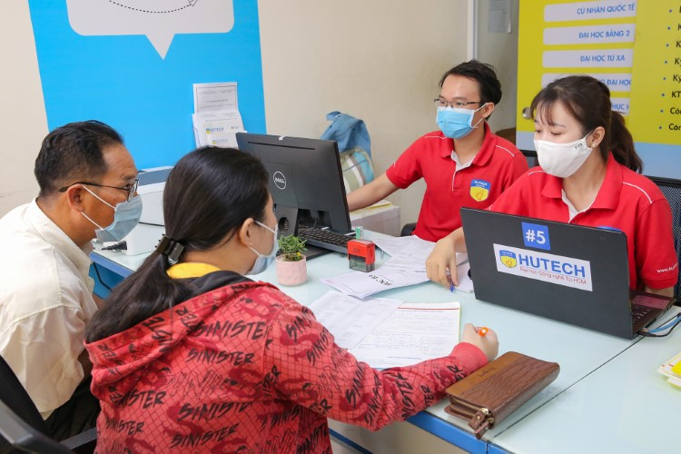 Trường đại học khu vực phía Nam: Tăng tốc tư vấn tuyển sinh Trường đại học khu vực phía Nam: Tăng tốc tư vấn tuyển sinh