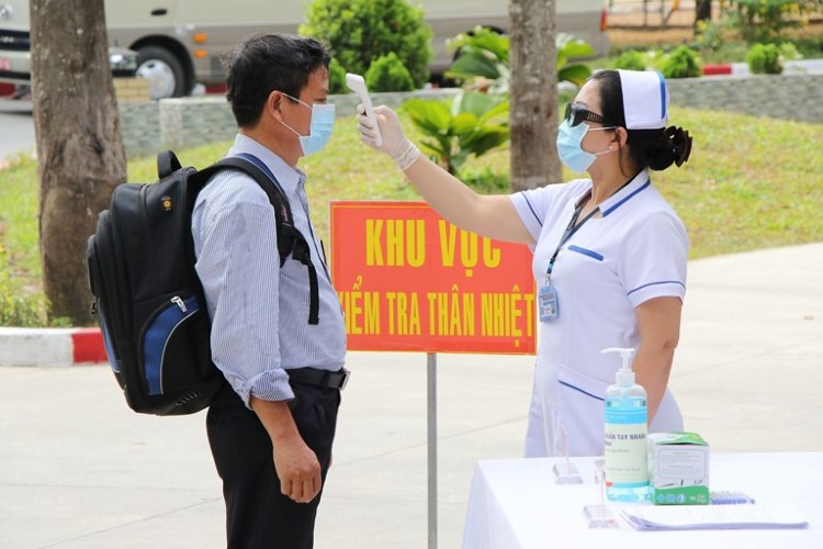 Không vì dịch bệnh mà nới lỏng quy chế ảnh 2 Không vì dịch bệnh mà nới lỏng quy chế ảnh 2