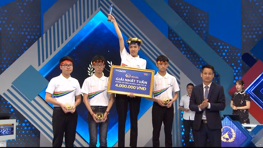 “Idol” của bạn đồng trang lứa