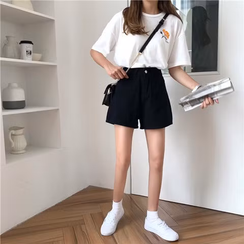 Những kiểu quần short "hack chân" bạn nhất định phải sắm trong hè này ảnh 6