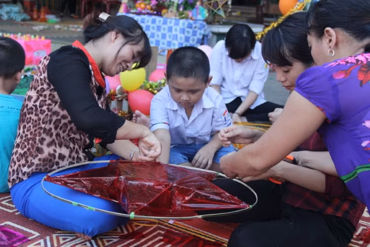 Dạy trẻ hiểu về tài chính: Biết trân quý giá trị lao động