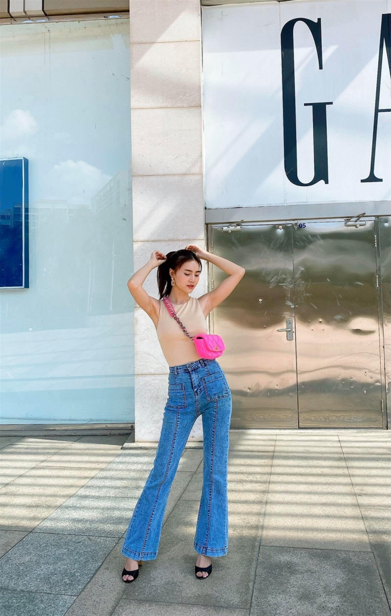 Cách phối đồ với quần jeans đẹp như Ninh Dương Lan Ngọc ảnh 5 Cách phối đồ với quần jeans đẹp như Ninh Dương Lan Ngọc ảnh 5
