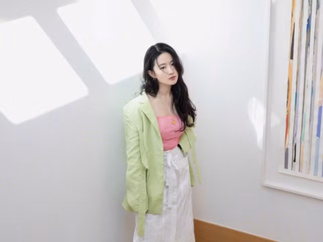 Mắc cùng lỗi trang phục, Hồ Ngọc Hà đến Ngọc Trinh đều tụt phong độ ảnh 8