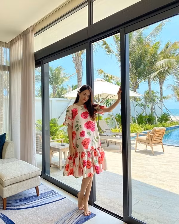 Mẫu trang phục họa tiết khiến Hương Giang, Minh Triệu... "phải lòng" ảnh 1