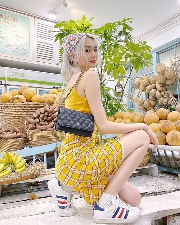 Mẫu trang phục họa tiết khiến Hương Giang, Minh Triệu... "phải lòng" ảnh 12