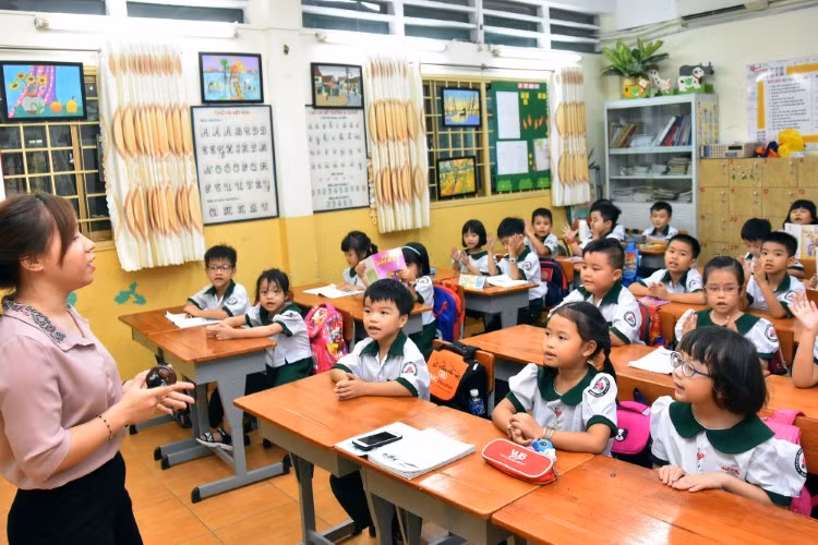 Chứng chỉ bồi dưỡng giáo viên tiểu học hạng III 