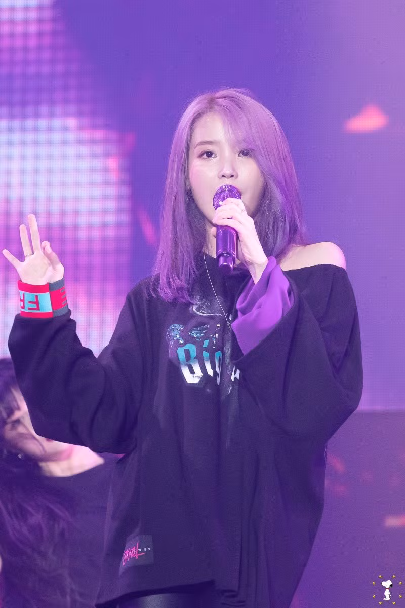 Những màu tóc cực tôn da, các cô nàng cá tính "mê như điếu đổ" ảnh 11