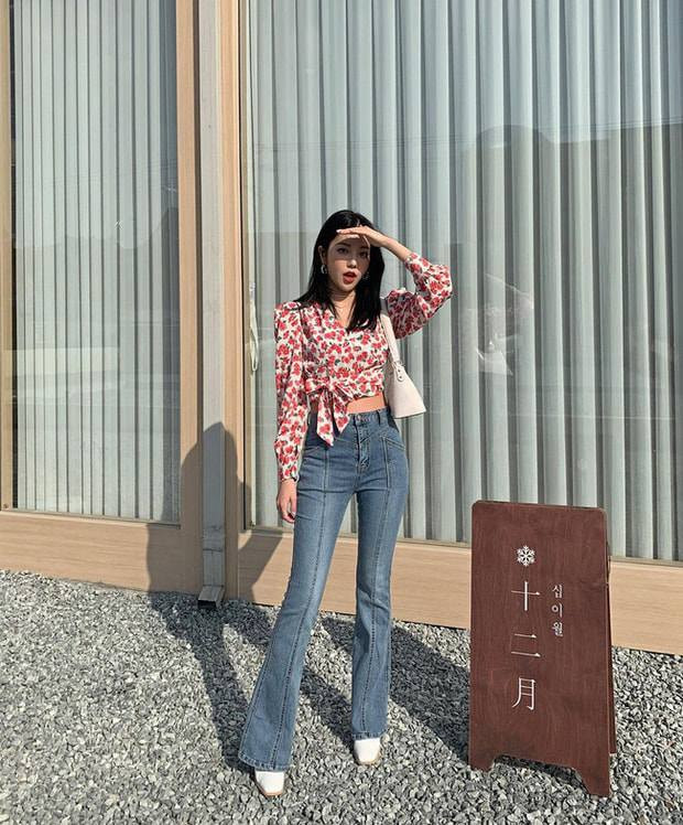 Loạt họa tiết hoa rực rỡ được dàn sao Việt tích cực lăng xê, chị em không diện hè này thì quá phí ảnh 11