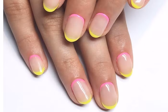 Những mẫu nail neon giúp nàng nổi bần bật mùa hè này ảnh 4