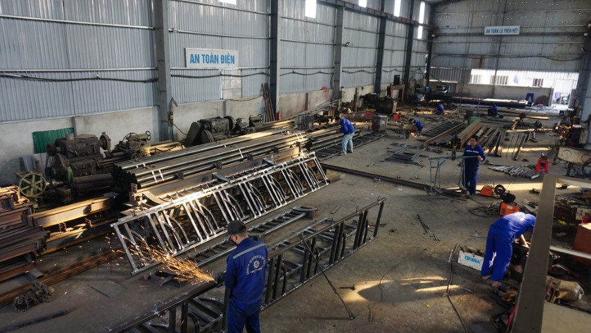 Nghệ An: Doanh nghiệp hoạt động cầm chừng, công nhân thất nghiệp