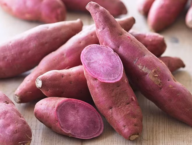 Những loại thực phẩm cần tránh ăn khi đói kẻo "rước bệnh vào thân" ảnh 4