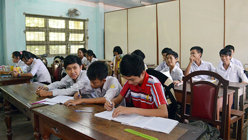 Không sáp nhập trung tâm GDTX với trường trung cấp Không sáp nhập trung tâm GDTX với trường trung cấp