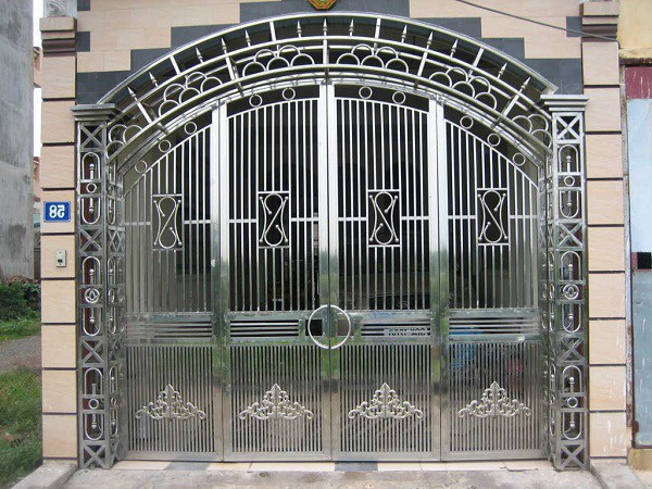 Những mẫu cổng nhà đẹp đơn giản nhưng hiện đại và sang trọng nhất 2020 ảnh 17 Những mẫu cổng nhà đẹp đơn giản nhưng hiện đại và sang trọng nhất 2020 ảnh 17