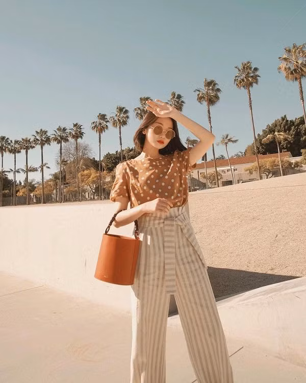 Những mẫu áo nàng nên sắm ngay để ghi điểm ngày đi làm trở lại ảnh 8