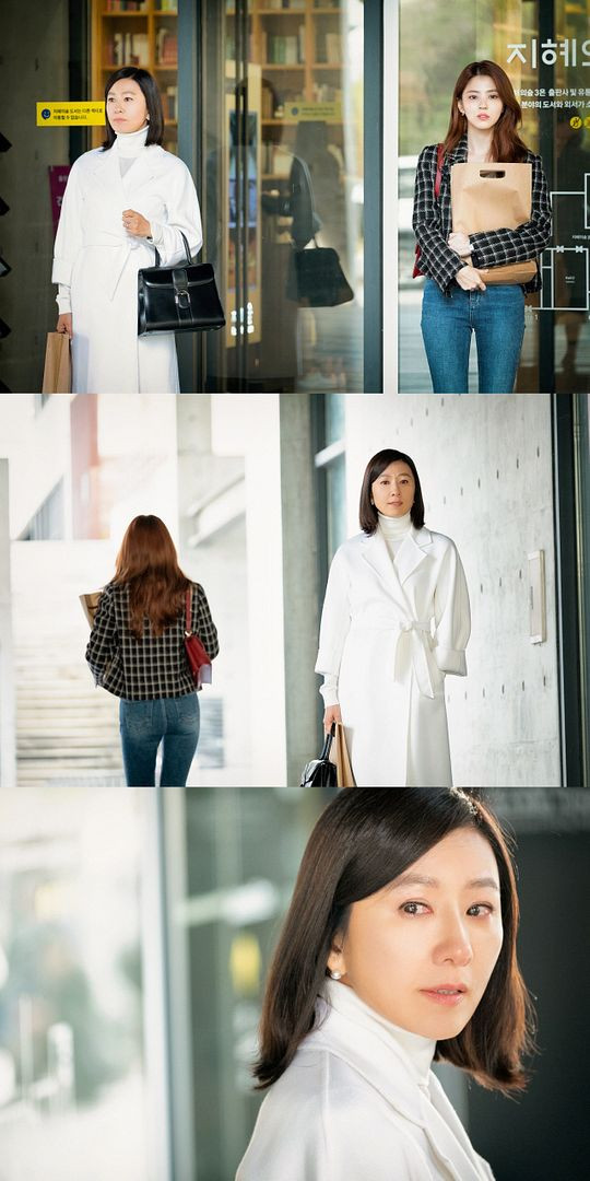 Học "quý cô" Kim Hee Ae phối đồ sang hết phần thiên hạ ở tuổi 53 ảnh 1 Học "quý cô" Kim Hee Ae phối đồ sang hết phần thiên hạ ở tuổi 53 ảnh 1