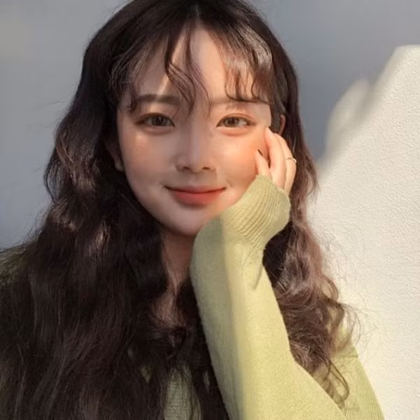 Cách làm tóc xinh lung linh cho các nàng trán cao lại thiếu tóc mai ảnh 10