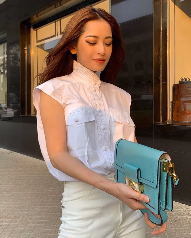 Chiêm ngưỡng 11 set đồ trắng đẹp quá mức quy định của mỹ nhân Việt ảnh 6