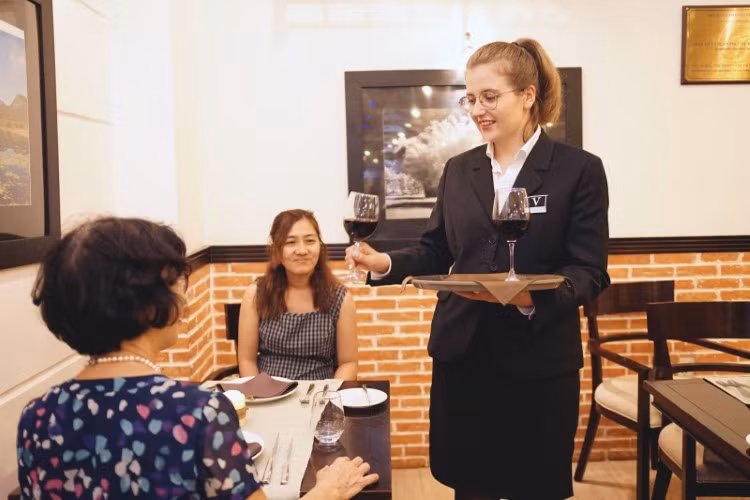 Du học tại chỗ: Đón đầu làn sóng dịch chuyển ảnh 1