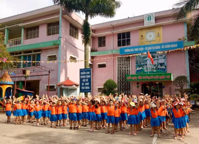 Bắc Giang đưa khoản thu ngoài học phí vào quy định: Giảm nỗi lo lạm thu ảnh 1