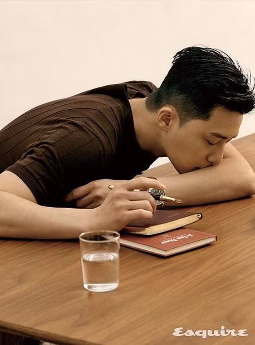 Park Seo Joon chia tay kiểu đầu "hạt dẻ", trở lại hình ảnh mỹ nam vạn người mê ảnh 2