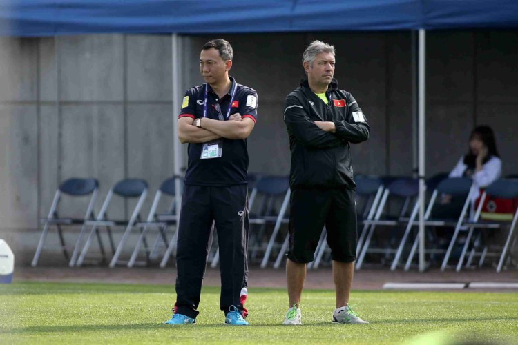 Liên đoàn Bóng đá Việt Nam chia tay GĐKT Jurgen Gede: 20 năm đi tìm “kiến trúc sư” ảnh 1 Liên đoàn Bóng đá Việt Nam chia tay GĐKT Jurgen Gede: 20 năm đi tìm “kiến trúc sư” ảnh 1