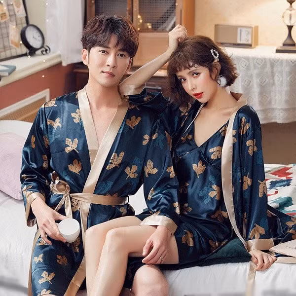 Bí kíp diện đồ đôi cực tình cảm với chàng khi ở nhà mùa dịch Covid-19 ảnh 4