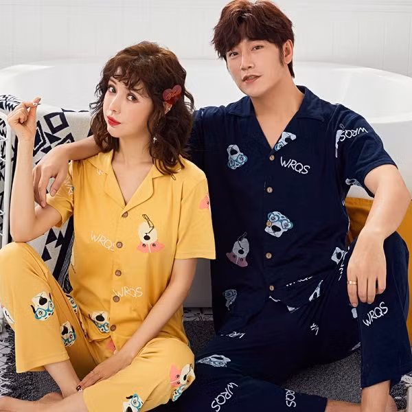 Bí kíp diện đồ đôi cực tình cảm với chàng khi ở nhà mùa dịch Covid-19 ảnh 8