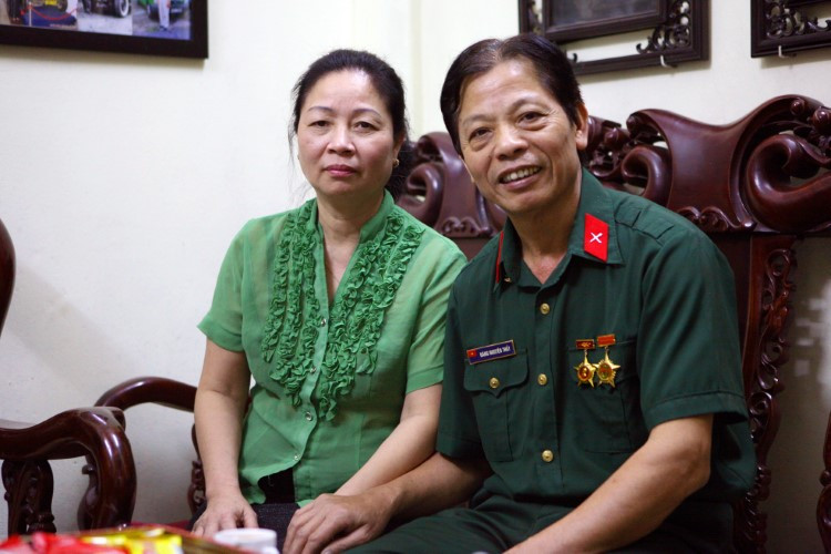 Gặp Binh nhất áp giải Dương Văn Minh ra đầu hàng ảnh 2