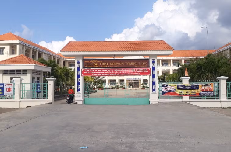 “Chuyển thể” truyện thành thơ ảnh 2