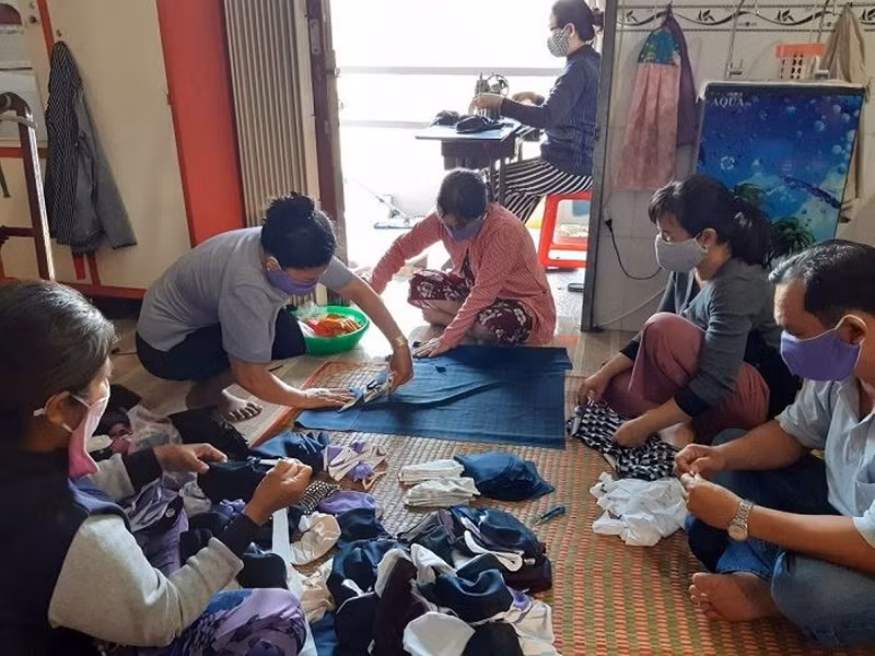 Ngành giáo dục Đồng Tháp: “Chia lửa” với tuyến đầu chống dịch