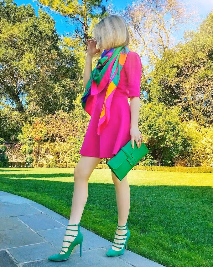 Mãn nhãn bộ sưu tập giày, túi đồng điệu của "fashionista giấu mặt" ảnh 6