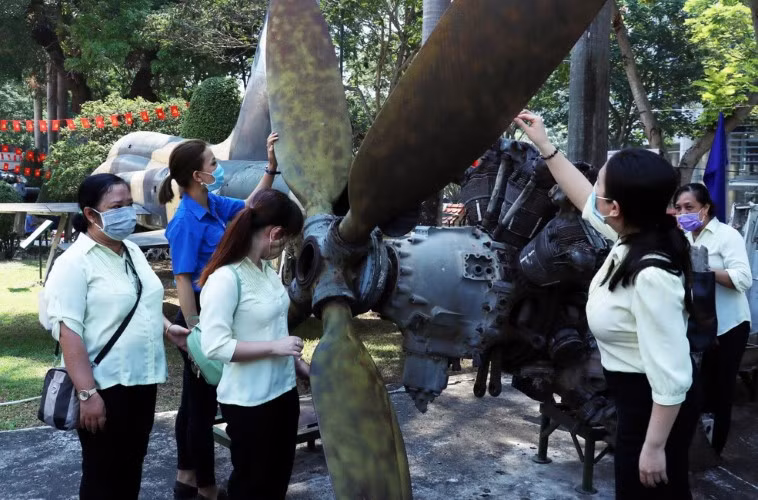 Triển lãm 45 năm thống nhất đất nước