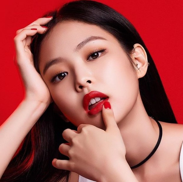 Chị em nên tránh xa màu son này để trẻ trung như Lan Ngọc, Bích Phương ảnh 13 Chị em nên tránh xa màu son này để trẻ trung như Lan Ngọc, Bích Phương ảnh 13