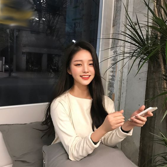 Chị em nên tránh xa màu son này để trẻ trung như Lan Ngọc, Bích Phương ảnh 12 Chị em nên tránh xa màu son này để trẻ trung như Lan Ngọc, Bích Phương ảnh 12