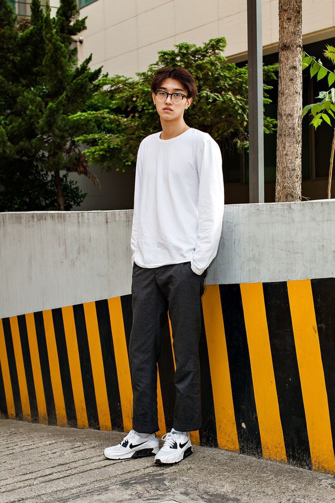 Những món đồ không thể thiếu trong tủ quần áo của con trai Hàn Quốc ảnh 3