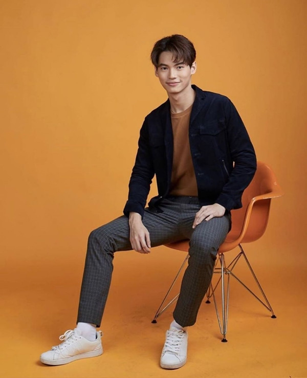 5 hotboy sở hữu ngoại hình "ai nhìn cũng mê" của làng phim Thái Lan ảnh 4 5 hotboy sở hữu ngoại hình "ai nhìn cũng mê" của làng phim Thái Lan ảnh 4
