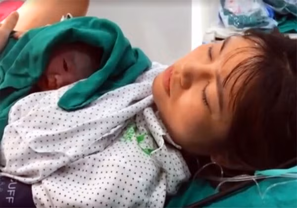 Quá cưng chiều, mẹ chồng khiến con dâu mới đẻ 3 ngày phải nhập viện gấp trong đêm