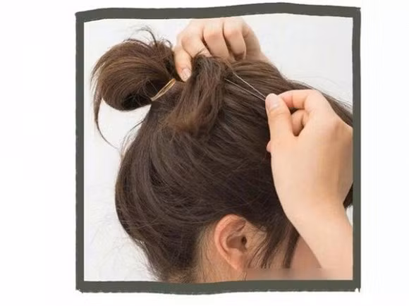 Những kiểu tóc sành điệu, "đánh bay" cái nóng ngày hè ảnh 8